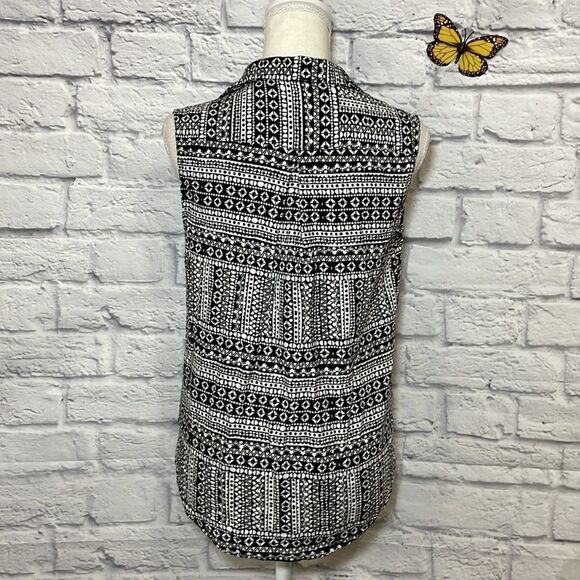 JACHS Girlfriend Sleeveless Button Down Top Size Small - Picture 6 of 10